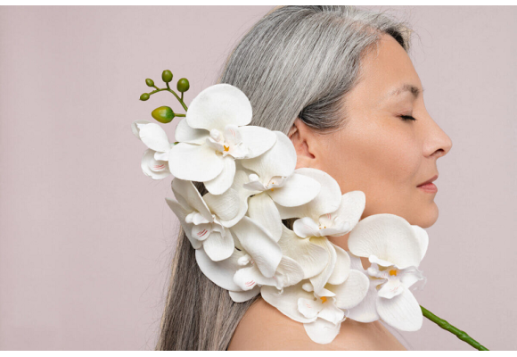 MENOPAUSIA Y CÓMO AFECTA A LA PIEL